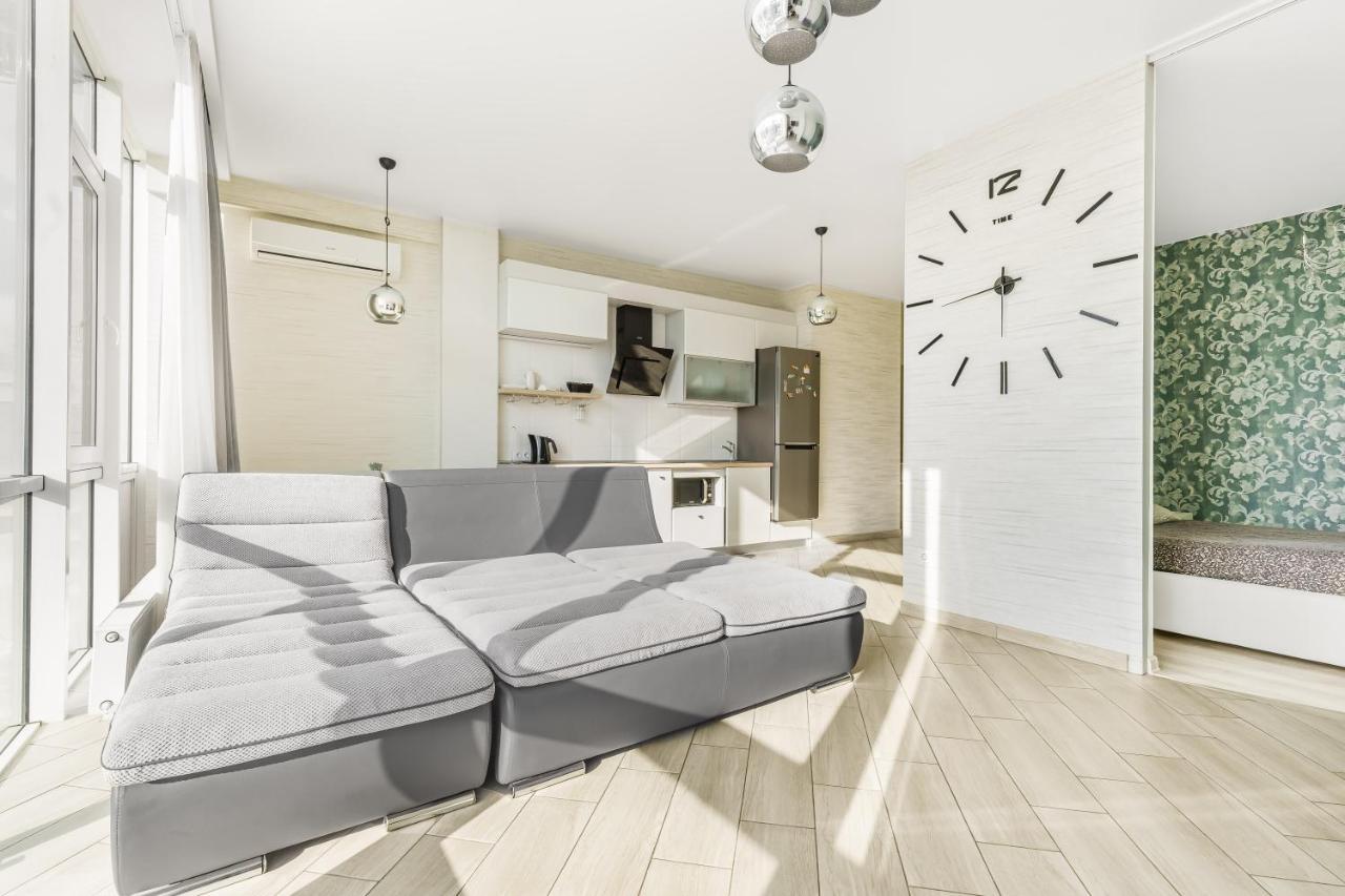 Gagarin Plaza 1-Bedroom Apartment Odessa Ngoại thất bức ảnh